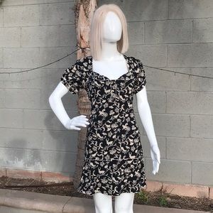 Women’s Med. “Kimchi Blue”, short pullover dress